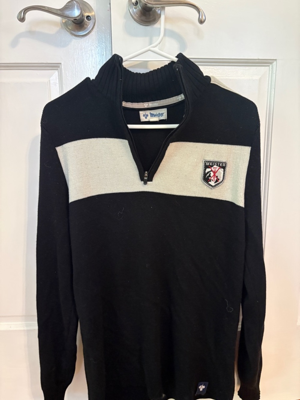 Meister Men's Black and Cream Quarter-Zip Wool Blend Sweater